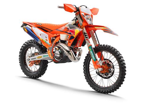 2025 KTM 300 XC-W Factory Edition in Marietta, Ohio - Photo 3