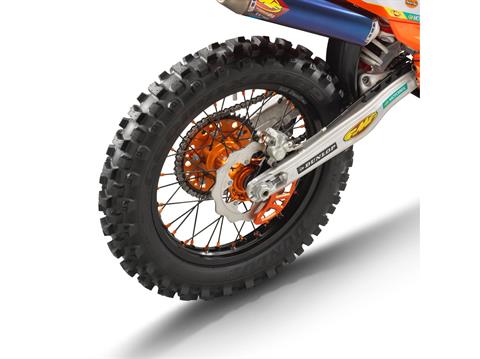 2025 KTM 300 XC-W Factory Edition in Marietta, Ohio - Photo 9