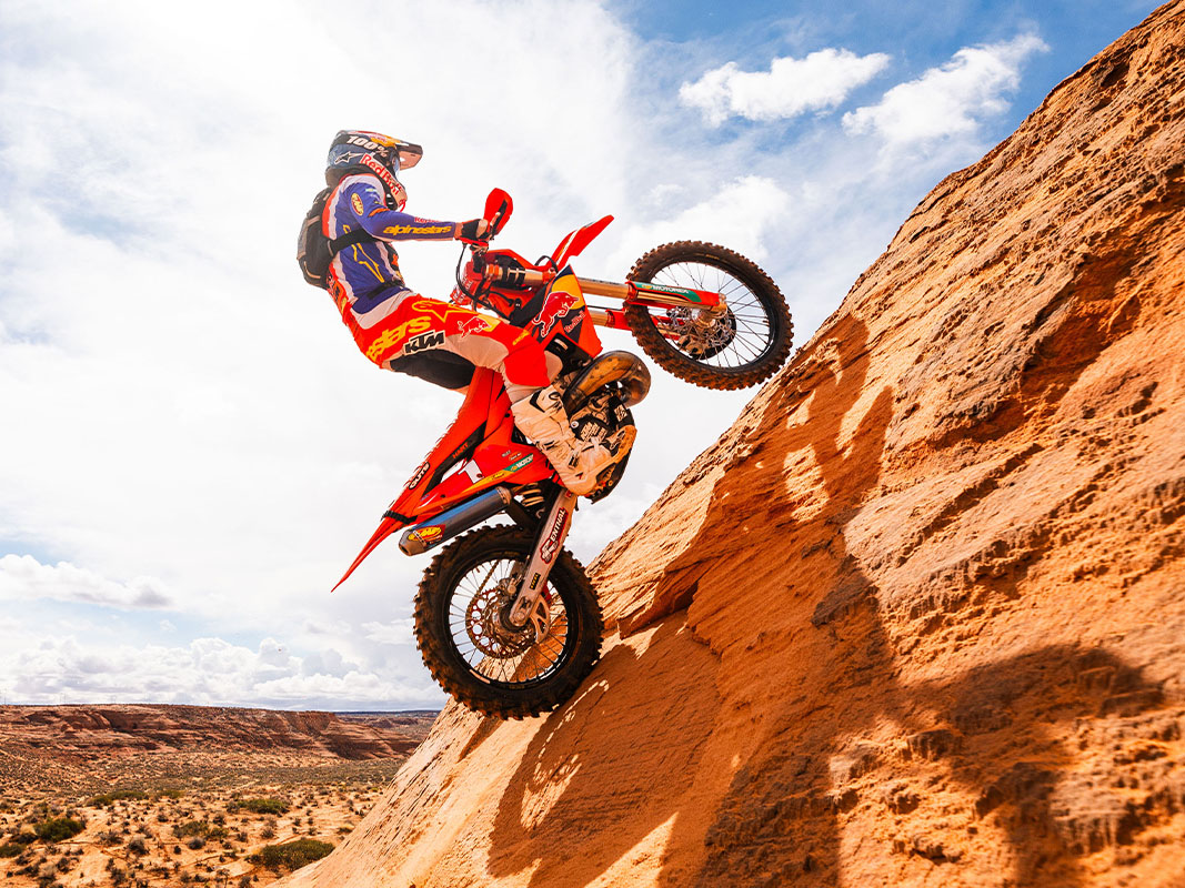 2025 KTM 300 XC-W Factory Edition in Marietta, Ohio - Photo 14