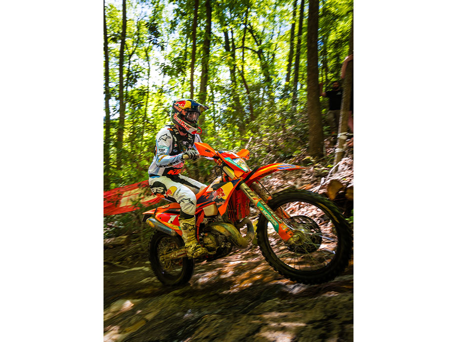 2025 KTM 300 XC-W Factory Edition in Marietta, Ohio - Photo 17