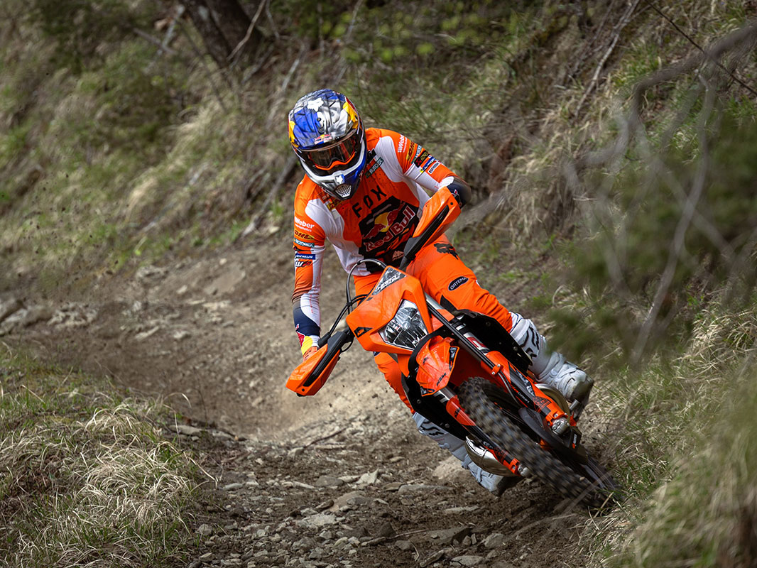 2025 KTM 300 XC-W Hardenduro in Marietta, Ohio - Photo 15