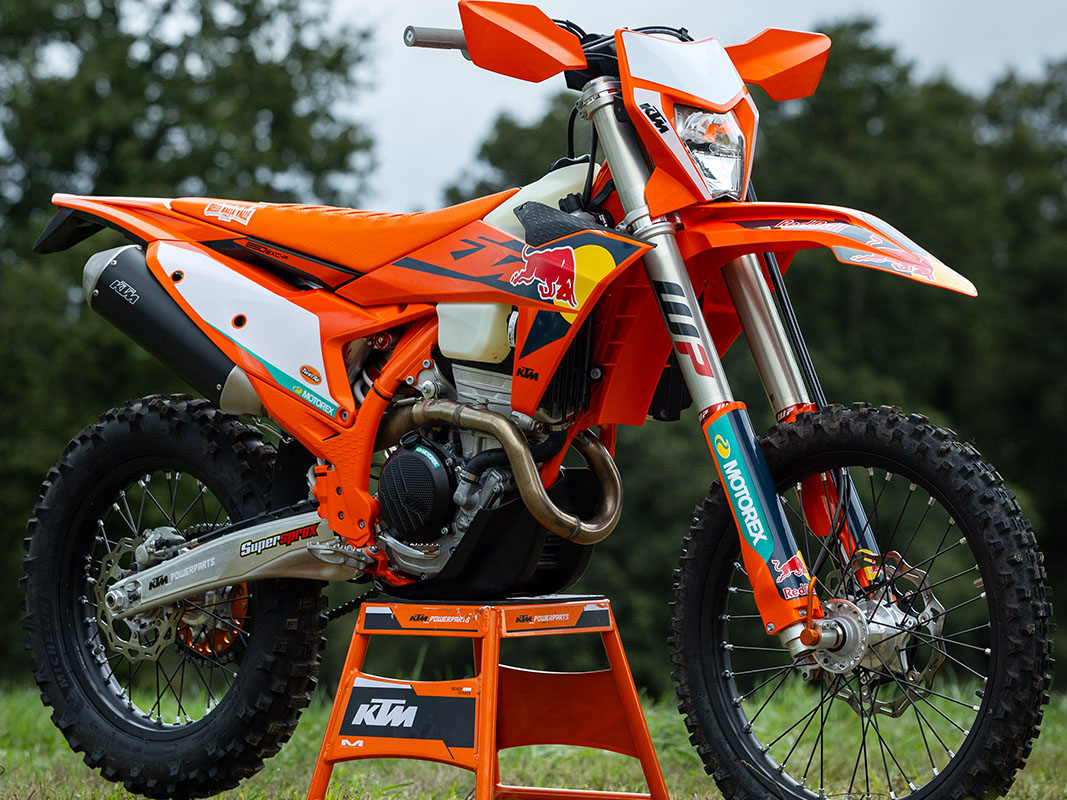 2025 KTM 350 EXC-F Champion Edition in Marietta, Ohio - Photo 9