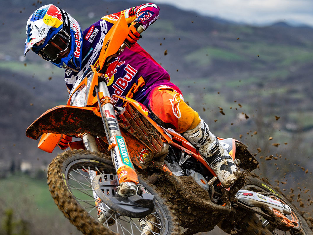 2025 KTM 350 EXC-F Champion Edition in Marietta, Ohio - Photo 10