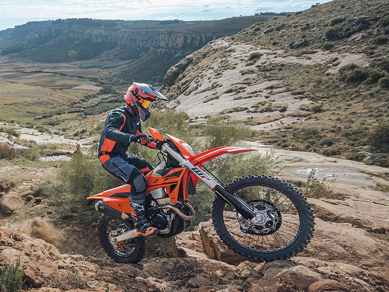 2025 KTM 450 XCF-W in The Dalles, Oregon - Photo 9