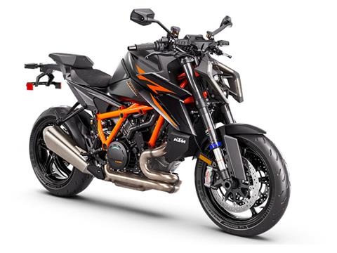 2025 KTM 1390 Super Duke R EVO in Marietta, Ohio - Photo 3