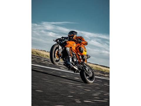 2025 KTM 1390 Super Duke R EVO in Marietta, Ohio - Photo 16