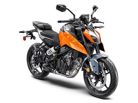 2025 KTM 250 Duke in The Dalles, Oregon - Photo 3