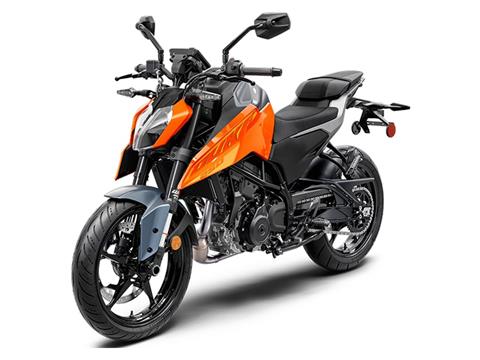 2025 KTM 250 Duke in The Dalles, Oregon - Photo 4