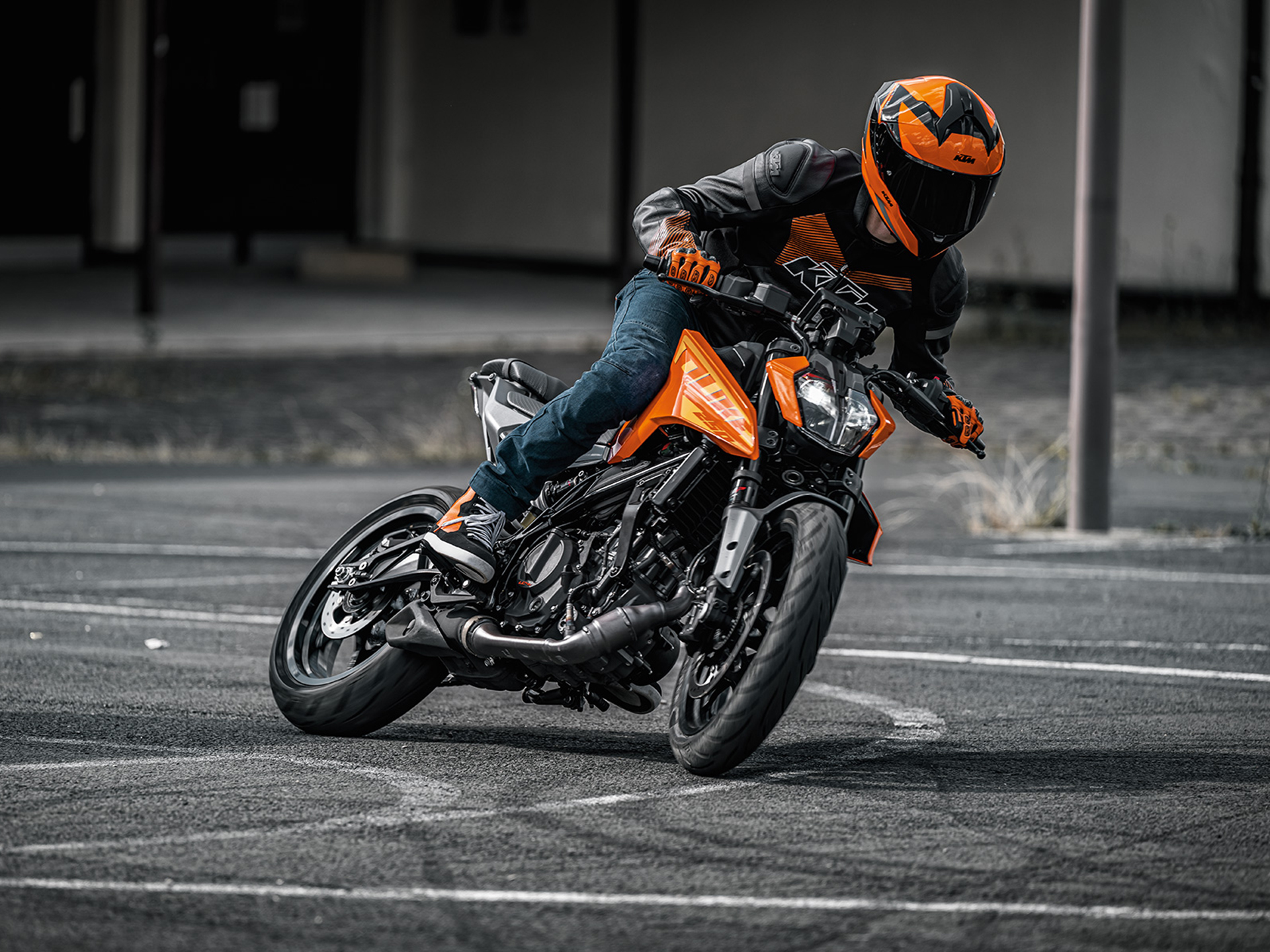 2025 KTM 250 Duke in The Dalles, Oregon - Photo 15
