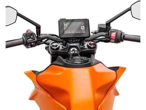 2025 KTM 390 Duke in The Dalles, Oregon - Photo 7