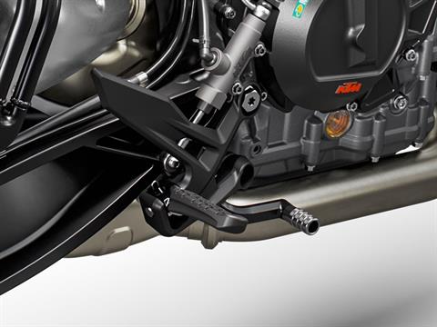 2025 KTM 790 Duke in The Dalles, Oregon - Photo 8