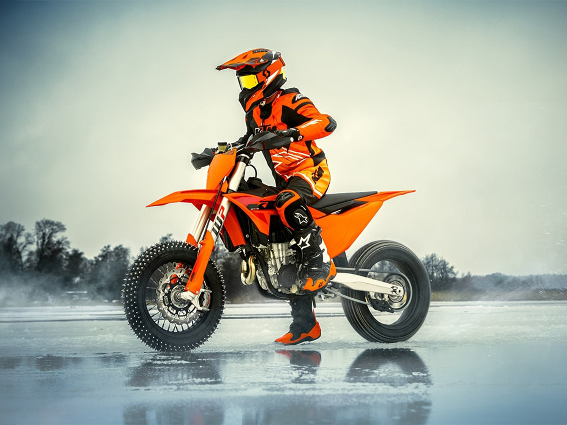 2025 KTM 450 SMR in The Dalles, Oregon - Photo 12