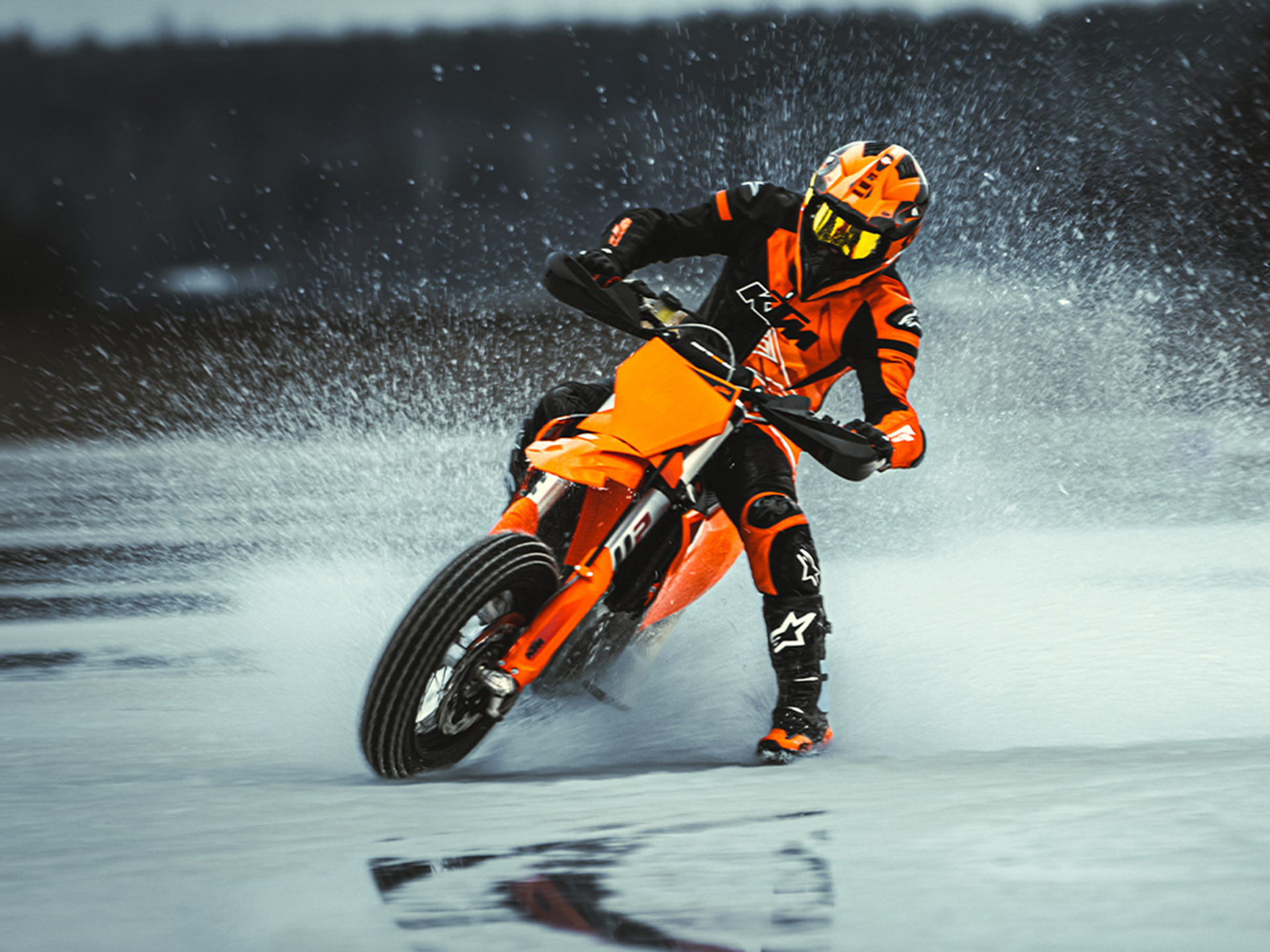 2025 KTM 450 SMR in The Dalles, Oregon - Photo 14