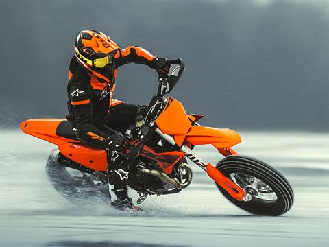 2025 KTM 450 SMR in North Mankato, Minnesota - Photo 17