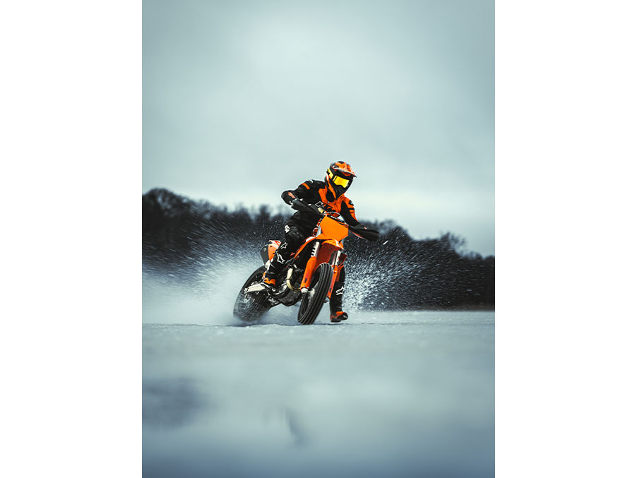2025 KTM 450 SMR in North Mankato, Minnesota - Photo 18