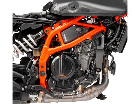 2026 KTM 390 Enduro R in North Mankato, Minnesota - Photo 8