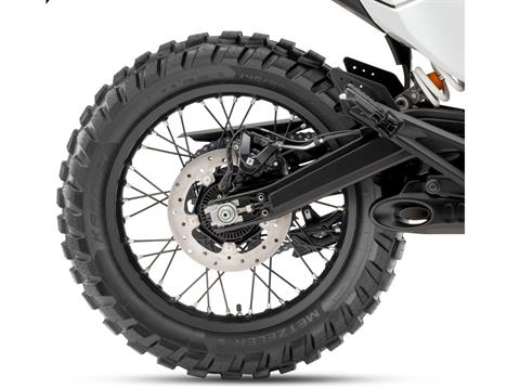 2026 KTM 390 Enduro R in North Mankato, Minnesota - Photo 11