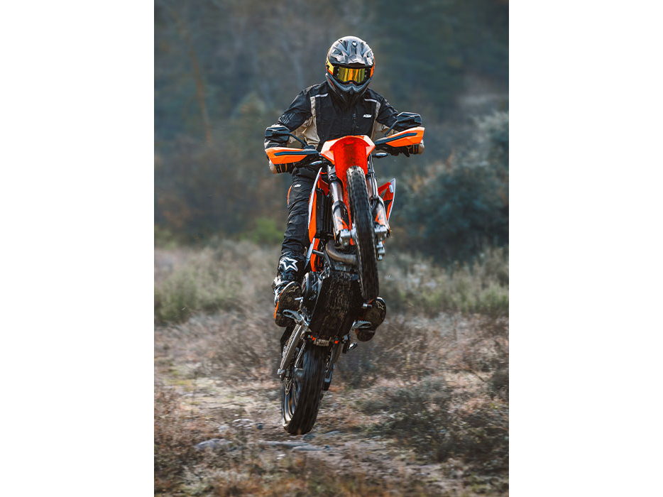 2026 KTM 690 Enduro R in Topeka, Kansas - Photo 14