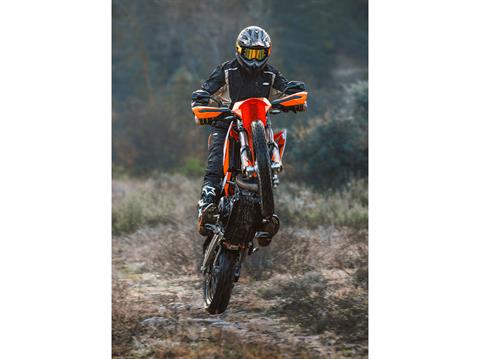 2026 KTM 690 Enduro R in Topeka, Kansas - Photo 14