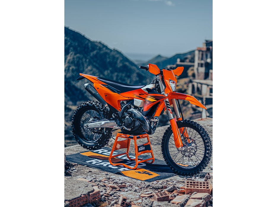 2026 KTM 250 XC-W in Topeka, Kansas - Photo 8