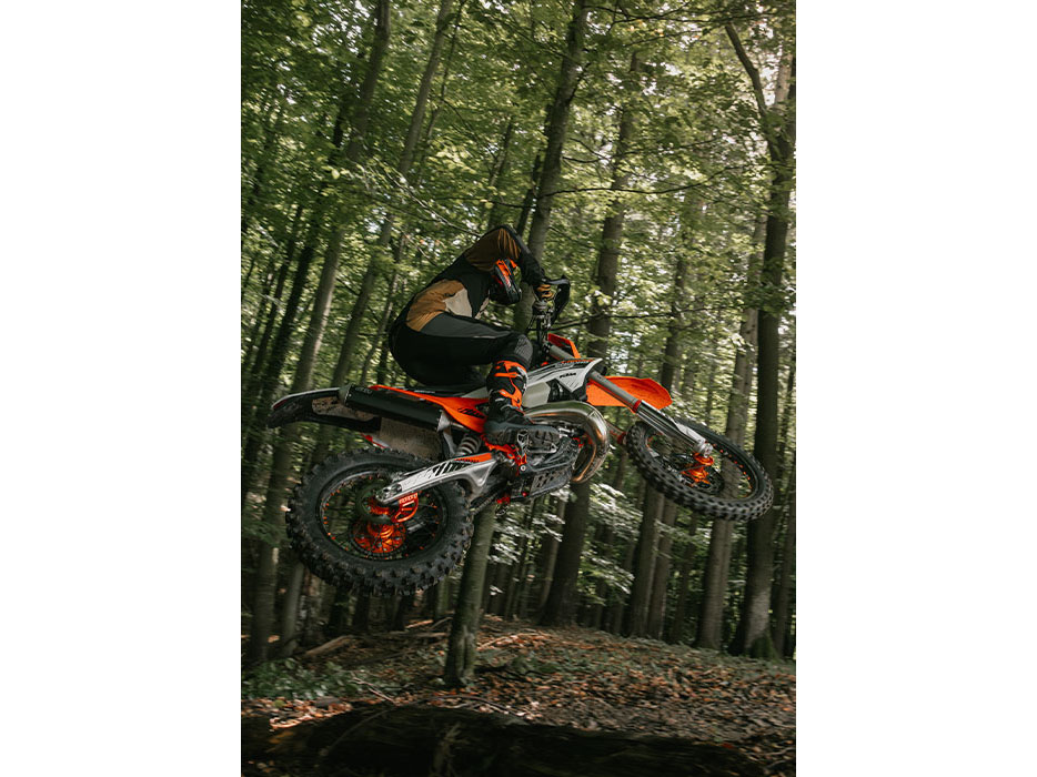 2026 KTM 300 XC-W Hardenduro in Topeka, Kansas - Photo 19