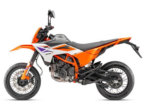 2026 KTM 390 SMC R in North Mankato, Minnesota - Photo 2
