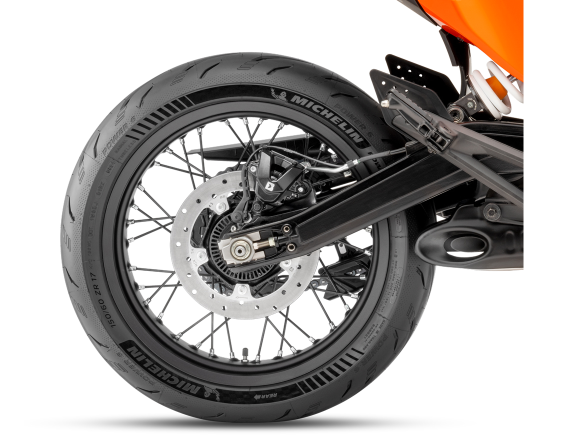 2026 KTM 390 SMC R in North Mankato, Minnesota - Photo 12