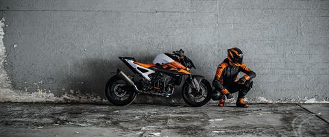 2027 KTM 990 Duke in The Dalles, Oregon - Photo 20