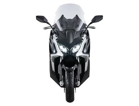 2025 Kymco AK 550i Premium in West Bridgewater, Massachusetts - Photo 5