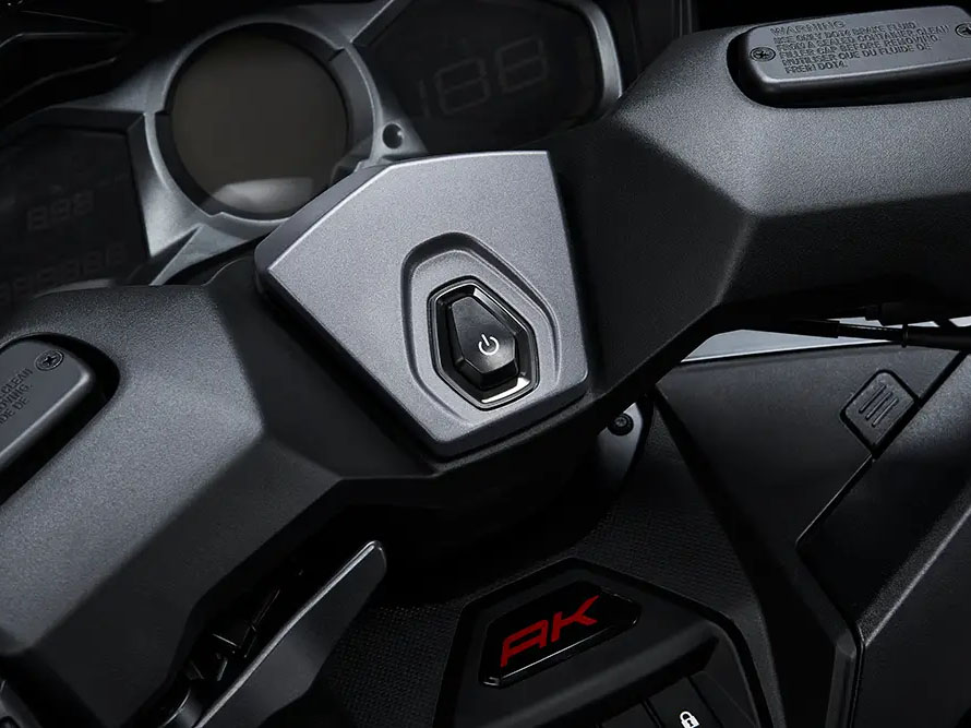 2025 Kymco AK 550i Premium in West Bridgewater, Massachusetts - Photo 7