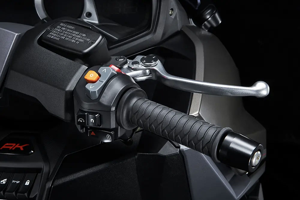 2026 Kymco AK 550i Premium in Virginia Beach, Virginia - Photo 5