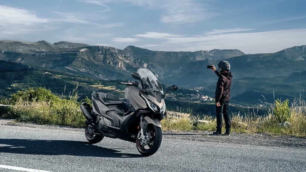 2026 Kymco AK 550i Premium in Virginia Beach, Virginia - Photo 9