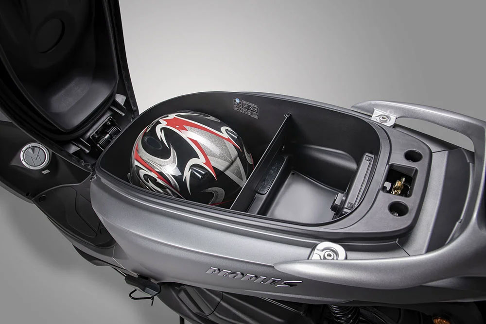 2026 Kymco People S 150i ABS in Virginia Beach, Virginia - Photo 4