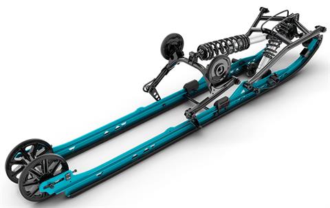 FOR TECHNICAL RIDING: PPS² DS+ rear suspension for deep snow - PPS² DS+ rear suspension is designed for deep snow. It's simple and lightweight construction, combined with a low angle of attack, improves handling and performance. - Photo 15