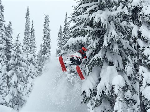 2026 LYNX Shredder RE 3700 850 E-TEC Turbo R PowderMax SHOT w/ 10.25 in. Touchscreen in Fairview, Utah - Photo 15