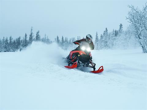 2026 LYNX Rave RE 600R E-TEC Ice Ripper XT 1.5 M.S. / E.S. w/ 10.25 in. Touchscreen in Fairview, Utah - Photo 8