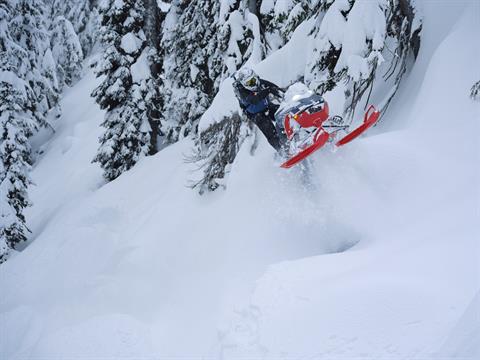 2027 LYNX Shredder DS 3900 850 E-TEC Turbo R PowderMax X-Light 3.0 SHOT w/ 10.25 in. Touchscreen in Fairview, Utah - Photo 10