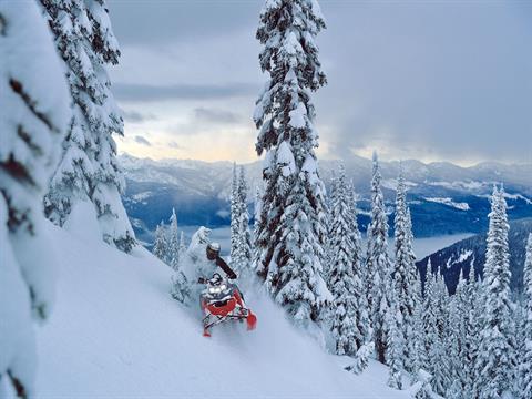 2027 LYNX Shredder DS 3900 850 E-TEC Turbo R PowderMax X-Light 3.0 SHOT w/ 10.25 in. Touchscreen in Fairview, Utah - Photo 14