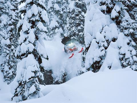 2027 LYNX Shredder RE 3700 850 E-TEC Turbo R PowderMax X-Light 3.0 SHOT w/ 10.25 in. Touchscreen in Fairview, Utah - Photo 14