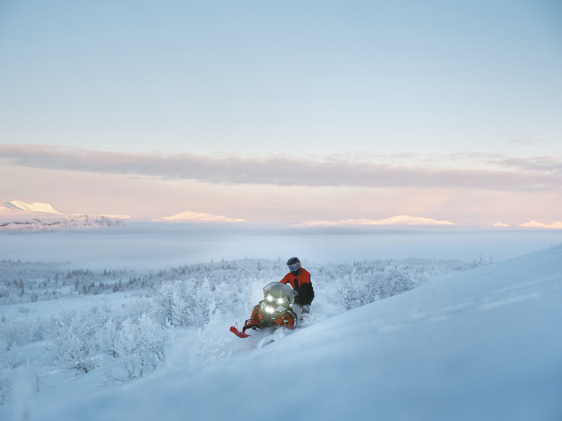 2027 LYNX Brutal RE (500 mm) 850 E-TEC PowderMax 2.35 M.S. / E.S. in Stratford, Wisconsin - Photo 7