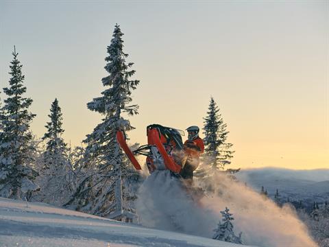 2027 LYNX Brutal RE 900 ACE Turbo R PowderMax 2.5 E.S. in Stratford, Wisconsin - Photo 8