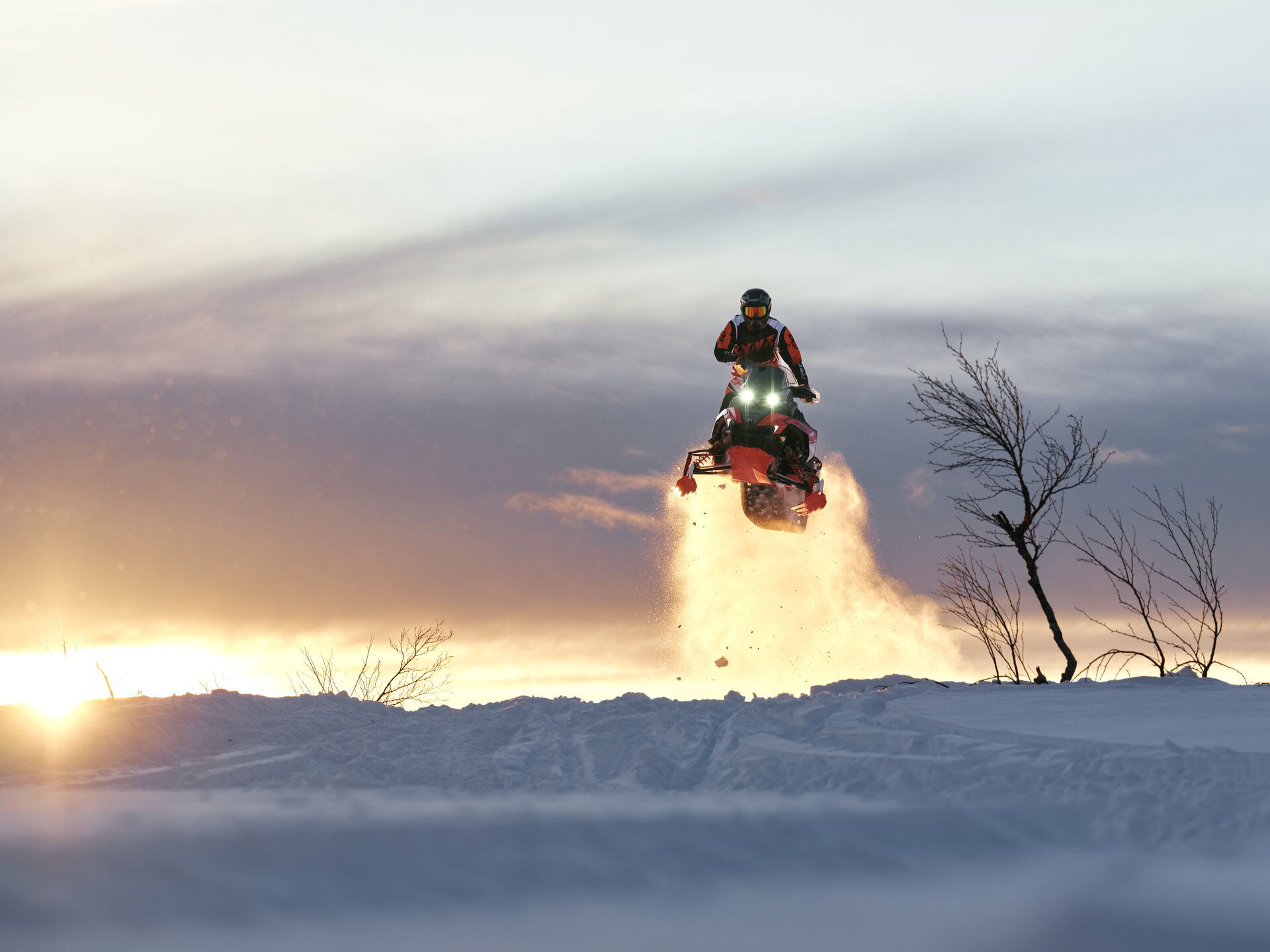 2027 LYNX Rave RE 600RR E-TEC M.S. / E.S. in Stratford, Wisconsin - Photo 8