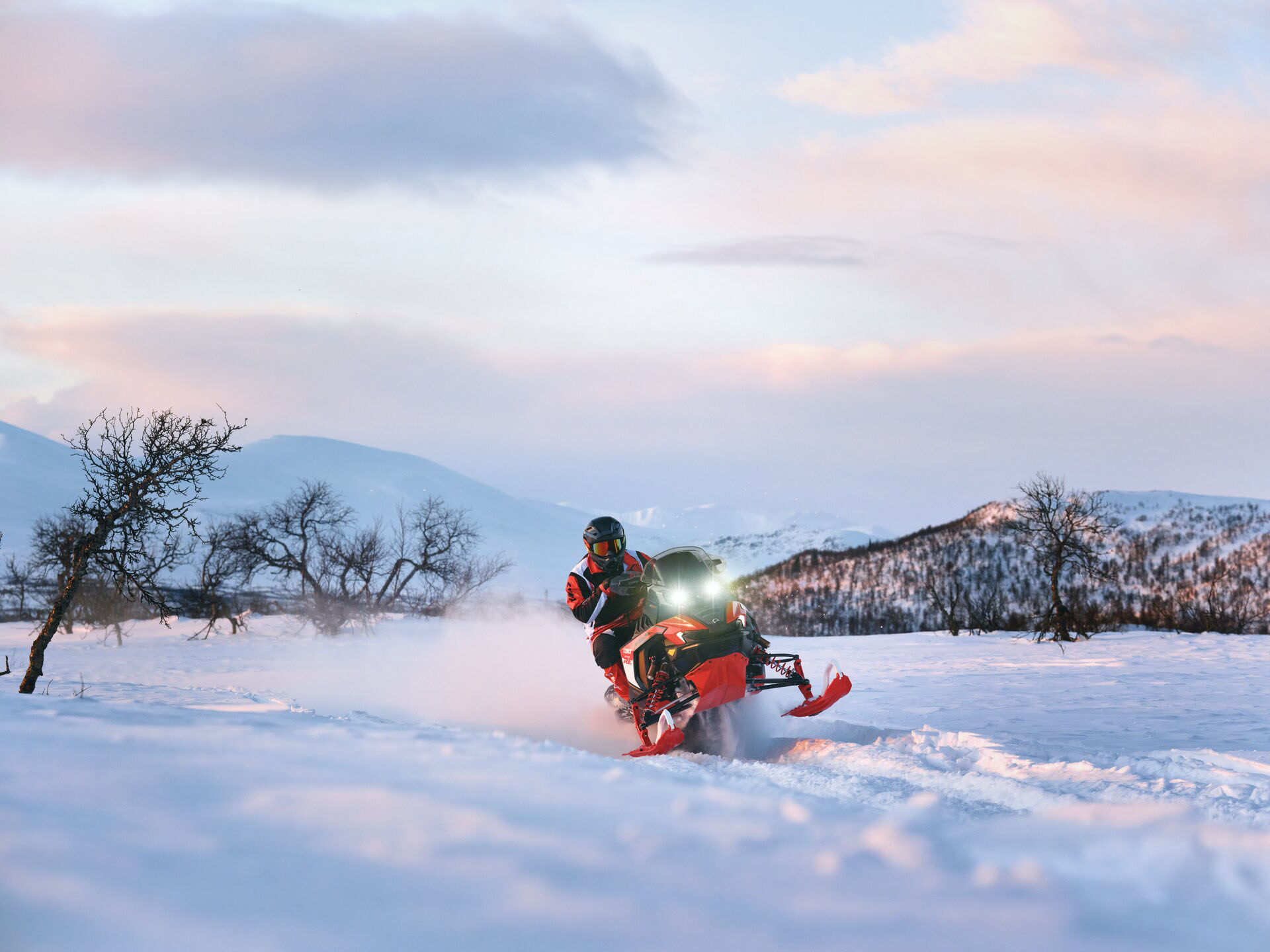 2027 LYNX Rave RE 600RR E-TEC M.S. / E.S. in Stratford, Wisconsin - Photo 10