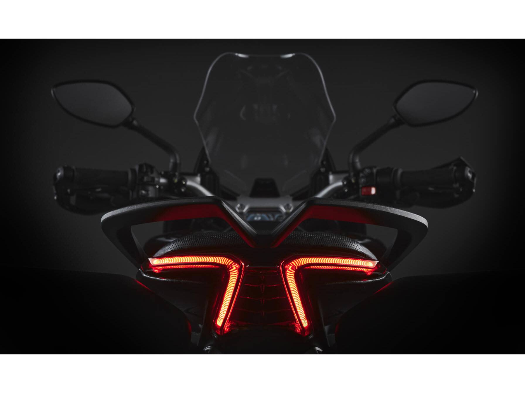 2023 MV Agusta Turismo Veloce Lusso SCS in Mesa, Arizona - Photo 12