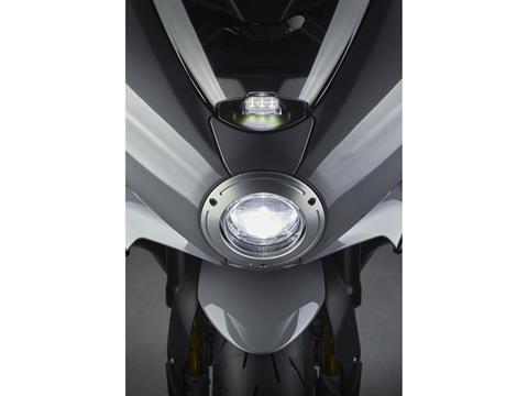 2024 MV Agusta Superveloce 800 in Mesa, Arizona - Photo 9