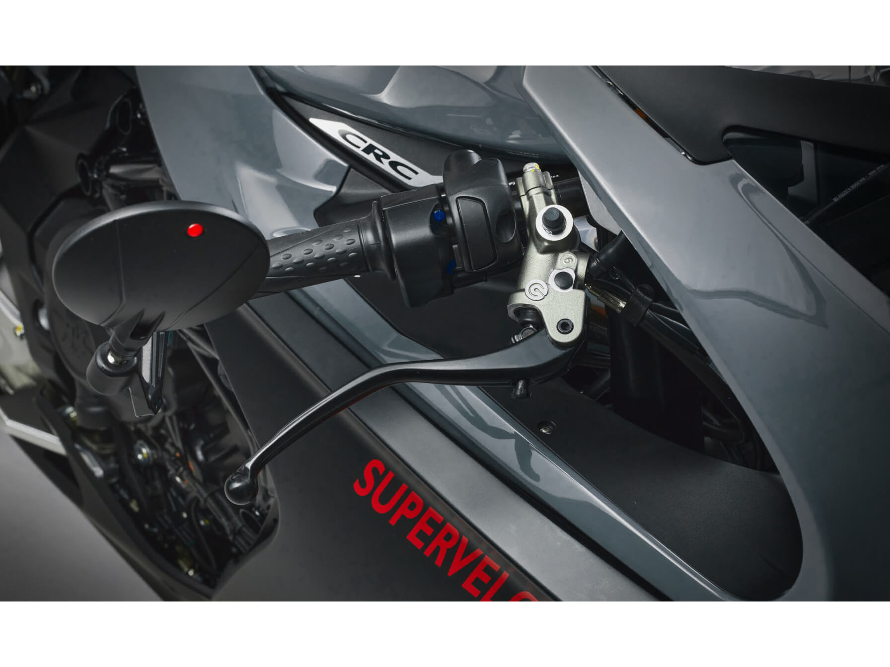 2024 MV Agusta Superveloce 800 in Mesa, Arizona - Photo 13