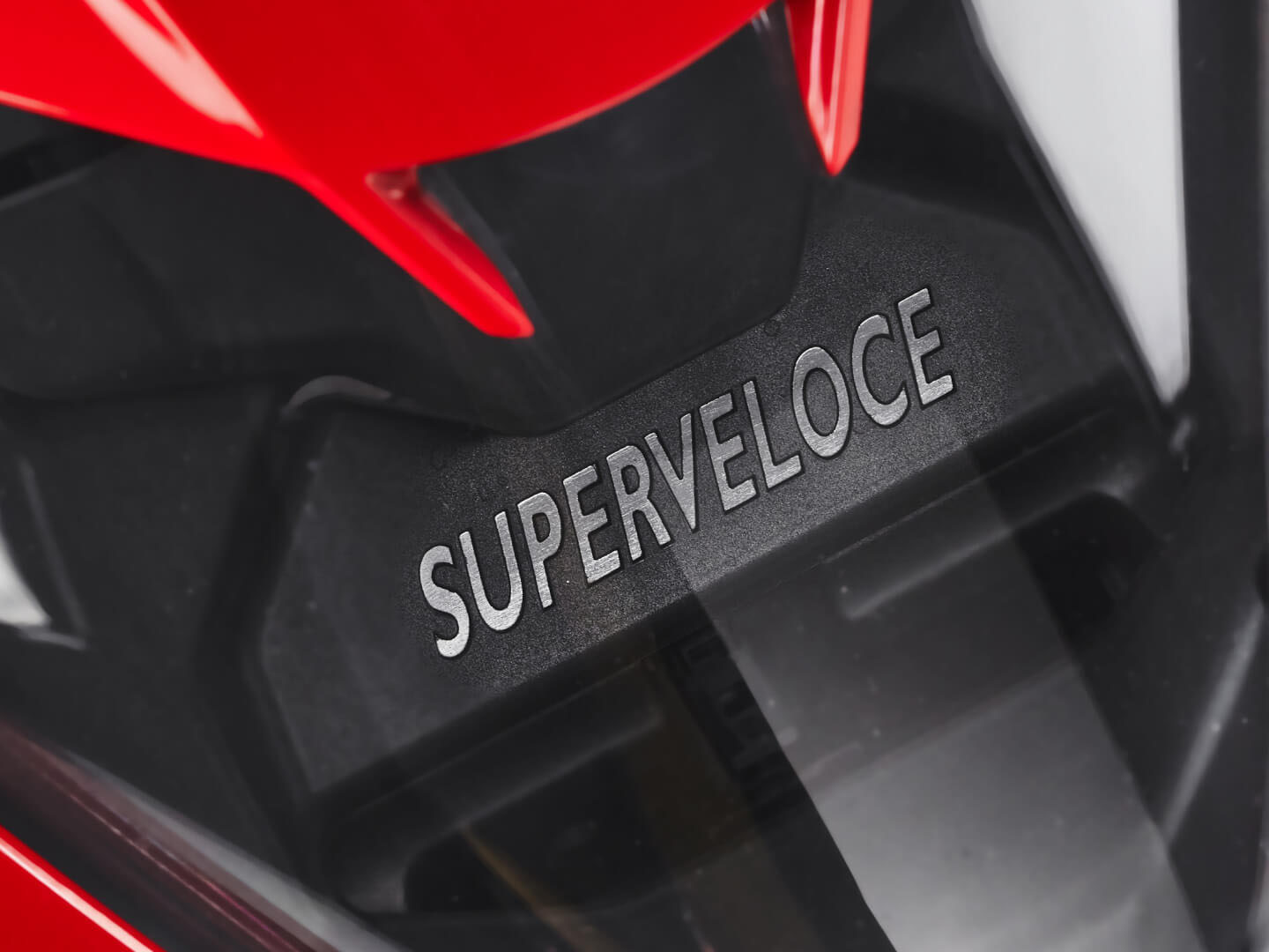 2024 MV Agusta Superveloce 800 in Mesa, Arizona - Photo 15