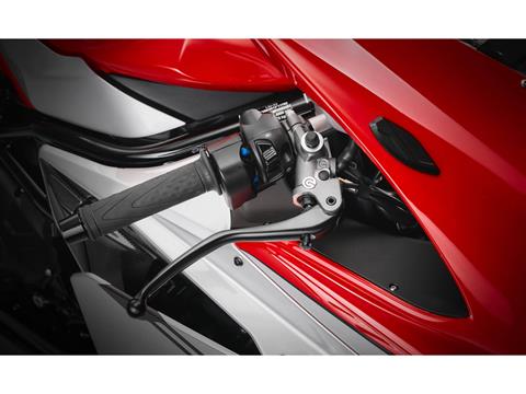 2025 MV Agusta F3 RR Ottantesimo in Mesa, Arizona - Photo 13