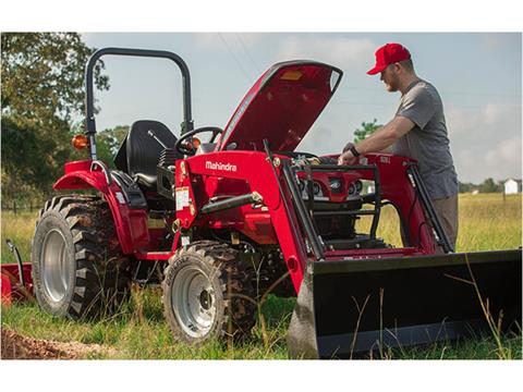 2023 Mahindra 1626 HST in Santa Maria, California - Photo 9