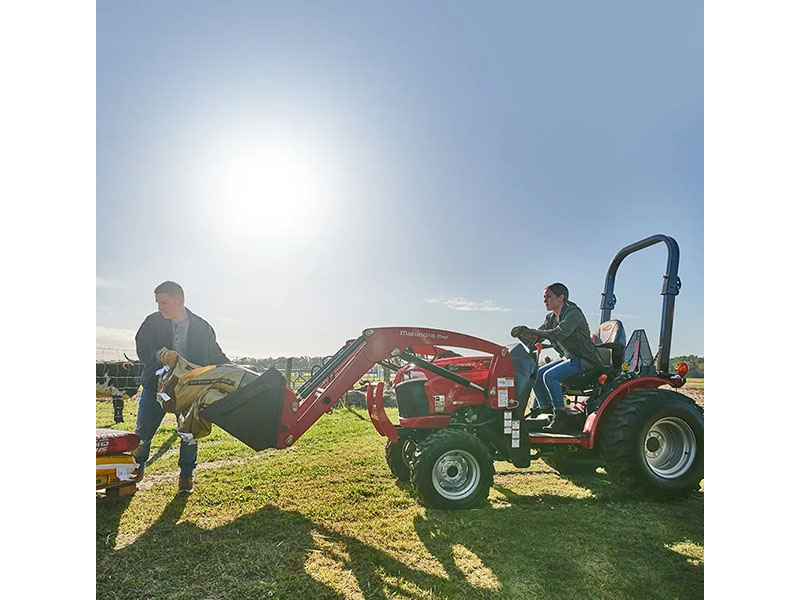2024 Mahindra Max 26 XLT HST in Santa Maria, California - Photo 7